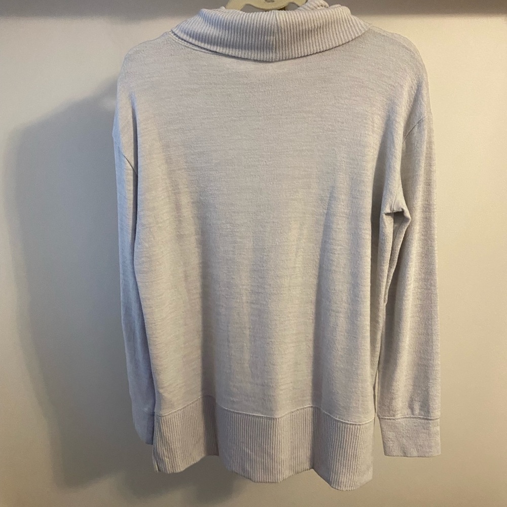 Gap Softspun Pullover Gray Turtleneck, Size Medium - image 4